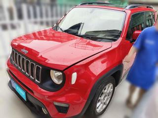 Jeep自由侠2019款 220T 自动领先版