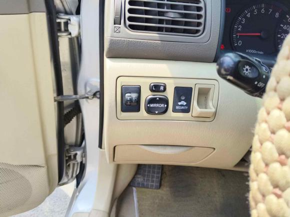 [青岛·鲁B] 二手丰田花冠2010款 1.6L 手动经典版