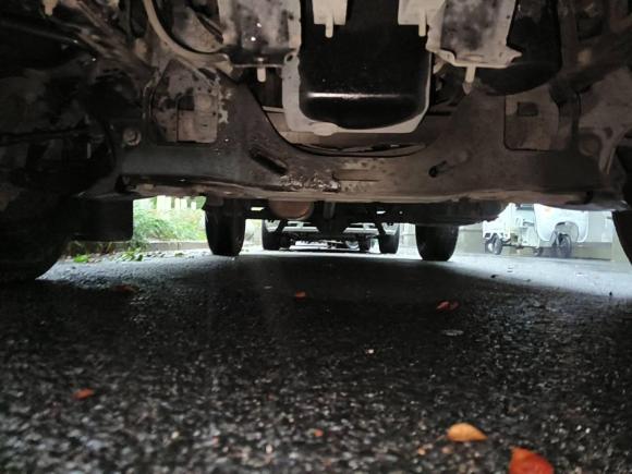 [杭州·浙A] 二手依维柯依维柯褒迪2017款 2.5T经典A32客车中顶6-7座47Z5