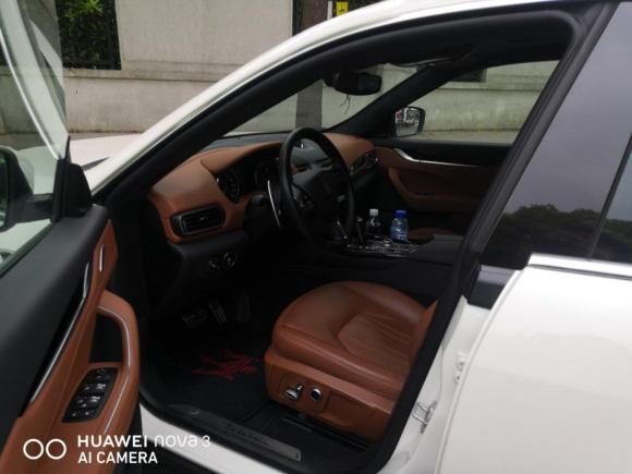 [上海·沪F] 二手玛莎拉蒂Levante2021款 3.0T 标准版