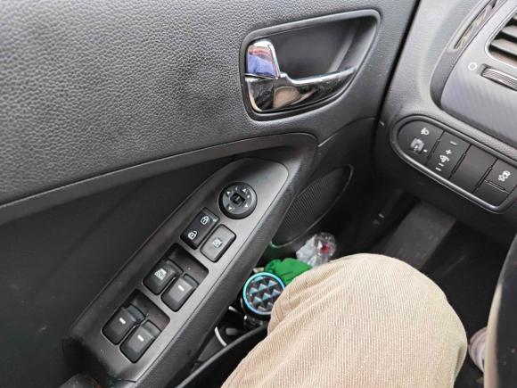 [上海·沪C] 二手起亚起亚K3S2014款 1.6L 自动DLX