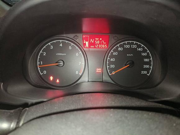 [上海·沪C] 二手现代瑞纳2014款 1.4L 自动智能型GLS