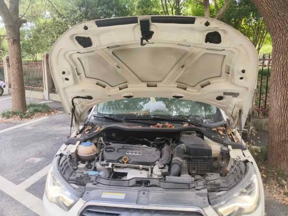 [杭州·浙H] 二手奥迪奥迪A12014款 30 TFSI 时尚型