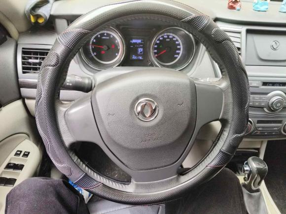 [武汉·鄂A] 二手东风风神东风风神A602016款 1.6L 自动豪华型