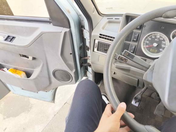 [无锡·沪C] 二手依维柯依维柯得意2014款 2.5T-A35 NJ6484ACM47Z4