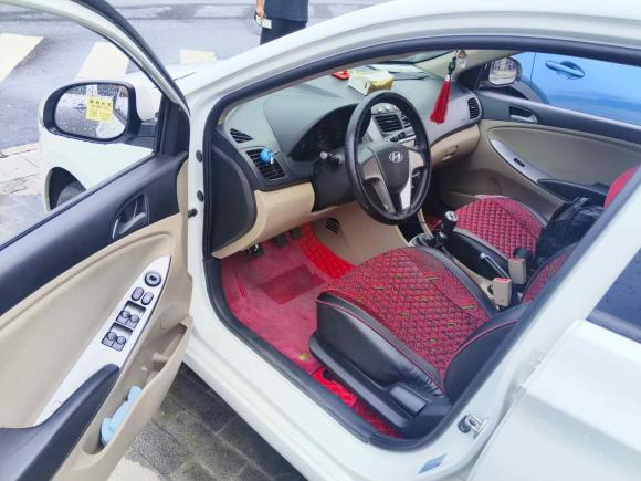 [成都·川A] 二手现代瑞纳2014款 1.4L 手动智能型GLS