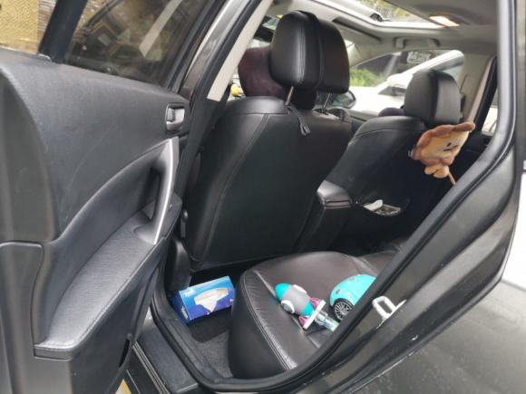 [广州·粤A] 二手马自达马自达32010款 两厢 2.0自动豪华型