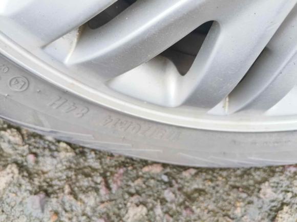 [金华·浙G] 二手起亚起亚K22012款 三厢 1.4L AT GLS纪念版