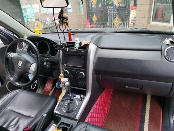 [上海·沪D] 二手铃木超级维特拉2011款 2.4 AT JX-EH 3门版