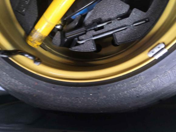 [广州·粤A] 二手斯巴鲁力狮2010款 2.0i豪华旅行版