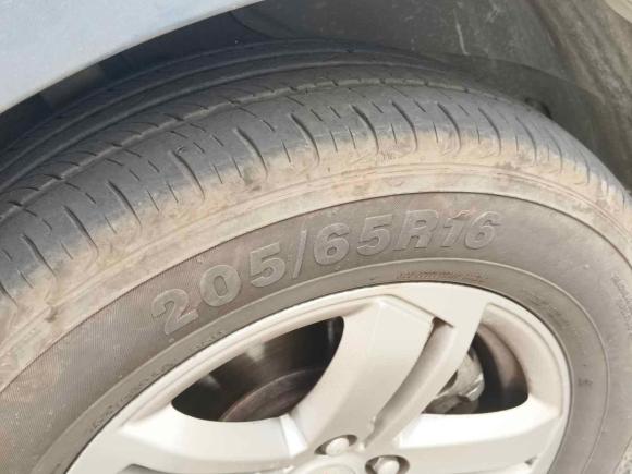 [成都·川A] 二手五菱汽车五菱宏光PLUS2019款 1.5T 手动舒适型 7座