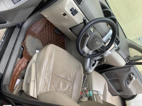 [佛山·粤E] 二手丰田逸致2011款 180G CVT舒适版