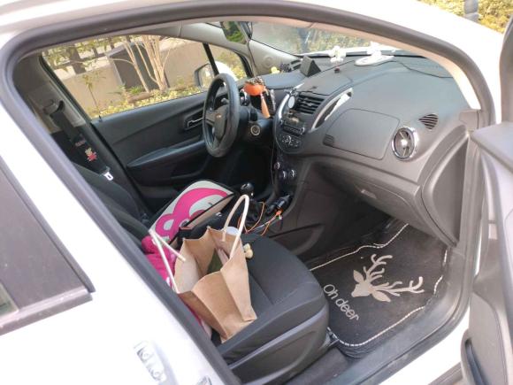 [上海·沪C] 二手雪佛兰创酷2016款 1.4T 手动两驱舒适天窗版