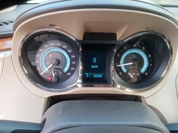 [佛山·粤R] 二手别克君越2010款 2.4L雅致版