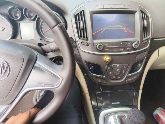 [上海·沪C] 二手别克君威2014款 2.0L 领先时尚型