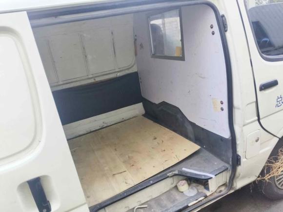 [上海·沪A] 二手金龙龙耀82021款 50厢货平顶