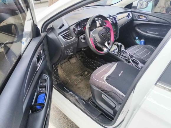 [济南·鲁A] 二手荣威荣威i52020款 1.5L 自动4G互联领豪版