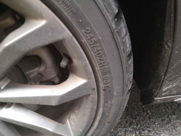 [南京·苏L] 二手奥迪奥迪A4L2017款 40 TFSI 时尚型