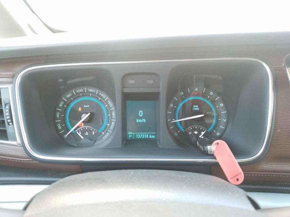 [无锡·苏B] 二手别克别克GL82014款 3.0L GT豪华商务豪雅版