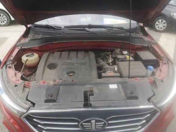 [成都·川A] 二手奔腾奔腾X402017款 1.6L 手动豪华型