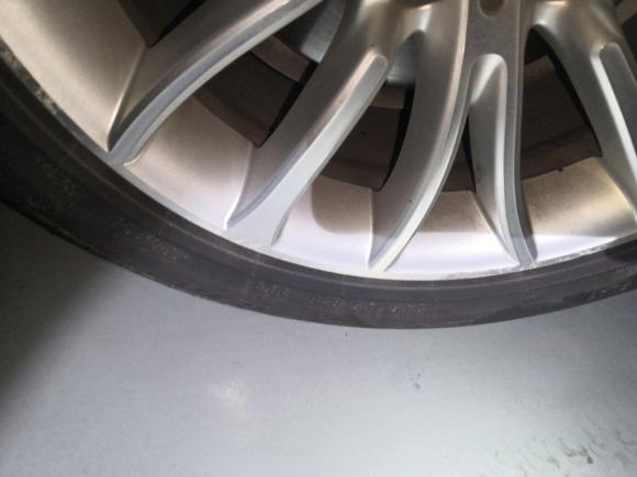 [无锡·沪A] 二手宝马宝马5系2014款 525Li 豪华设计套装