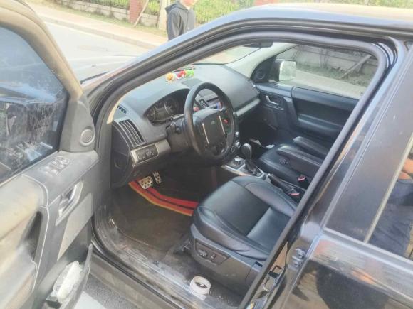 [青岛·鲁B] 二手路虎神行者22012款 2.2T SD4 SE柴油版