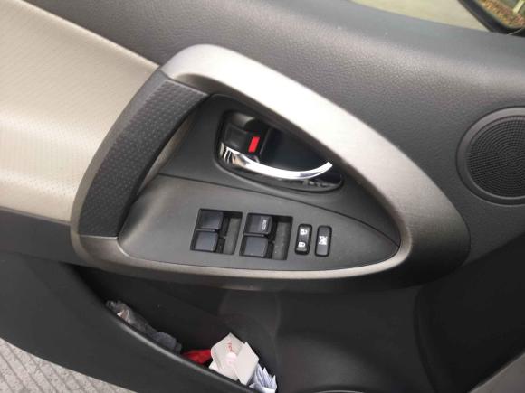 [成都·川A] 二手丰田RAV4荣放2009款 2.4L 自动豪华版