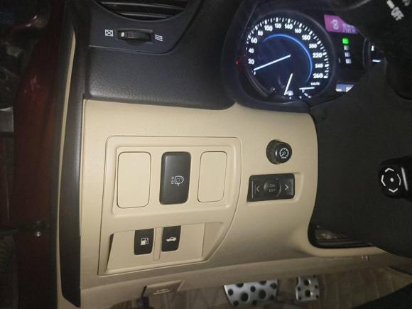 [深圳·粤B] 二手雷克萨斯雷克萨斯IS2006款 300 炫动版