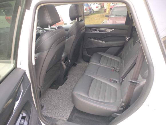 [上海·沪F] 二手上汽大通MAXUS上汽大通MAXUS D602019款 1.5T 自动尊享版 5座