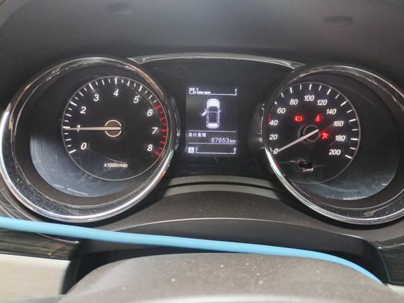 [佛山·湘K] 二手宝骏宝骏7302016款 1.5L 手动舒适型 7座 国V