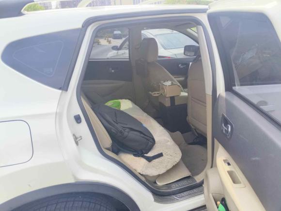 [青岛·鲁B] 二手日产逍客2015款 2.0XL 酷火 CVT 2WD