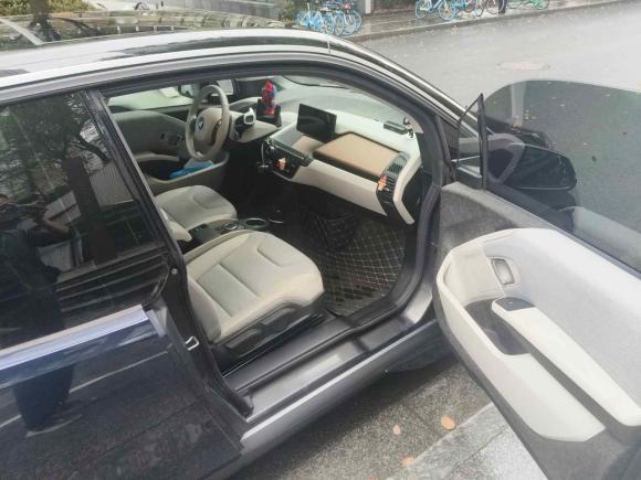 [上海·沪A] 二手宝马宝马i32019款 快充版