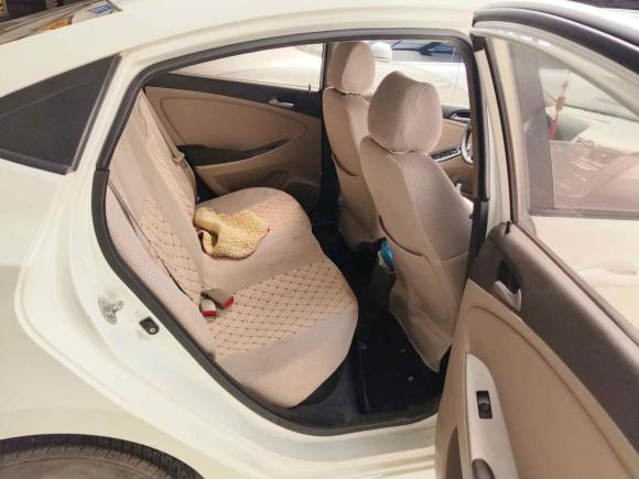 [青岛·鲁B] 二手现代瑞纳2014款 1.4L 自动智能型GLS