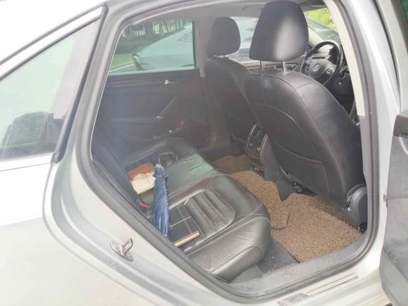 [佛山·粤E] 二手大众帕萨特2011款 2.0TSI DSG御尊版