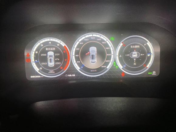 [上海·湘K] 二手魏牌魏牌 VV72017款 2.0T 旗舰型