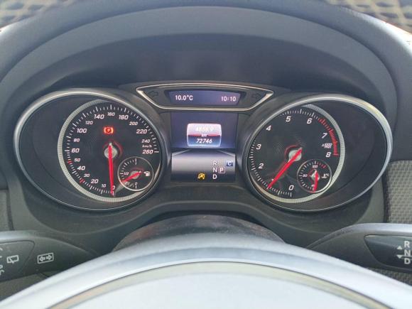 [无锡·苏B] 二手奔驰奔驰GLA2017款 GLA 200 动感型