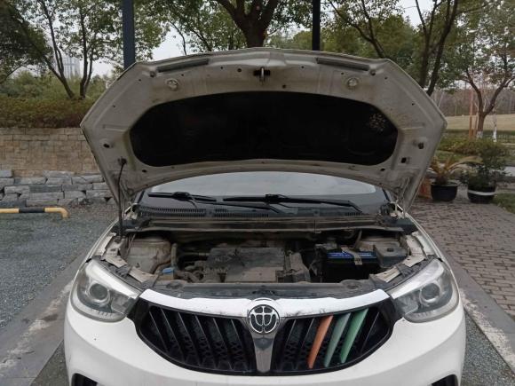 [南京·苏A] 二手中华中华V32016款 1.5L 手动智能型