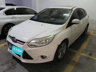 福特福克斯2012款 两厢 1.6L 自动风尚型