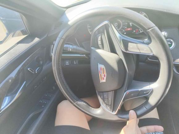 [南通·苏F] 二手凯迪拉克凯迪拉克CT62022款 28T 豪华型