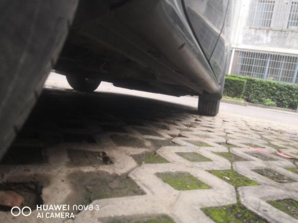 [上海·蒙C] 二手大众朗逸2011款 1.6L 手动品悠版