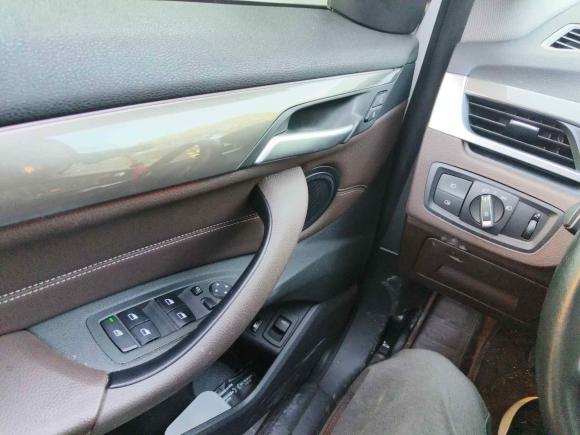 [上海·沪A] 二手宝马宝马X1新能源2019款 xDrive25Le 里程升级版