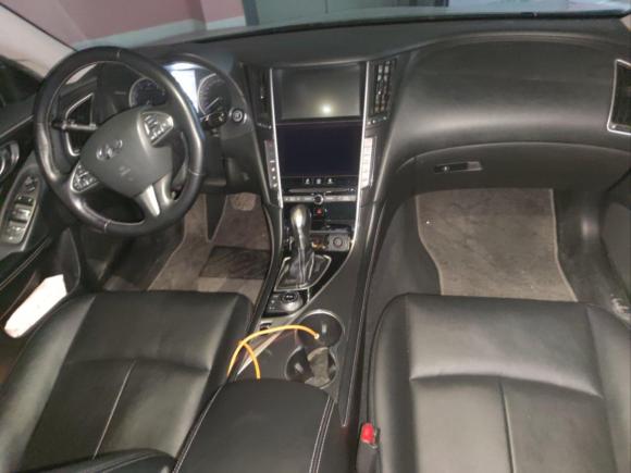 [西安·陕A] 二手英菲尼迪英菲尼迪Q50L2016款 2.0T 舒适版