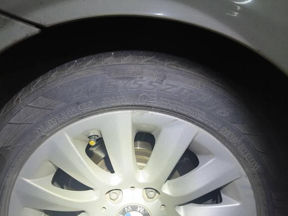 [成都·川A] 二手宝马宝马3系2009款 318i 进取型