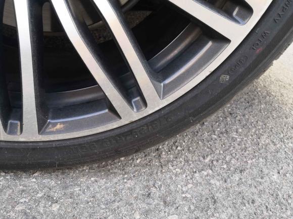 [无锡·苏B] 二手宝马宝马5系2019款 530Li 领先型 M运动套装