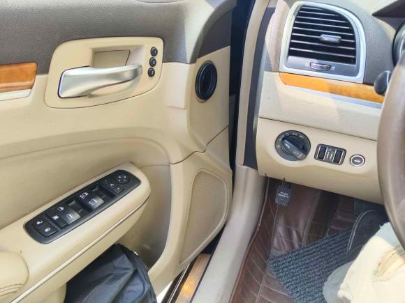 [广州·粤Y] 二手克莱斯勒克莱斯勒300C2013款 3.6L 尊适版