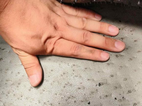 [无锡·苏B] 二手日产骊威2010款 劲悦版 1.6L 手动全能型