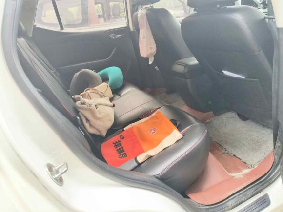 [常州·苏D] 二手东南东南DX32016款 1.5T CVT旗舰型