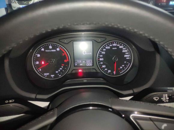 [武汉·鄂A] 二手奥迪奥迪Q2L2021款 35 TFSI 进取动感型