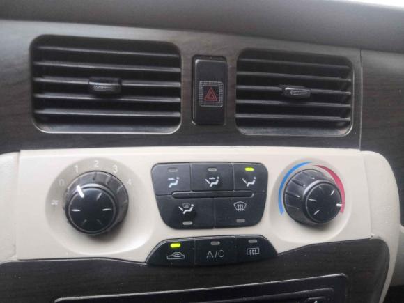 [西安·陕A] 二手江汽集团瑞风2011款 2.4L政采版 手动豪华型