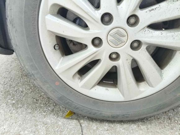 [上海·豫Q] 二手铃木天语 SX42013款 1.6L 手动酷锐型